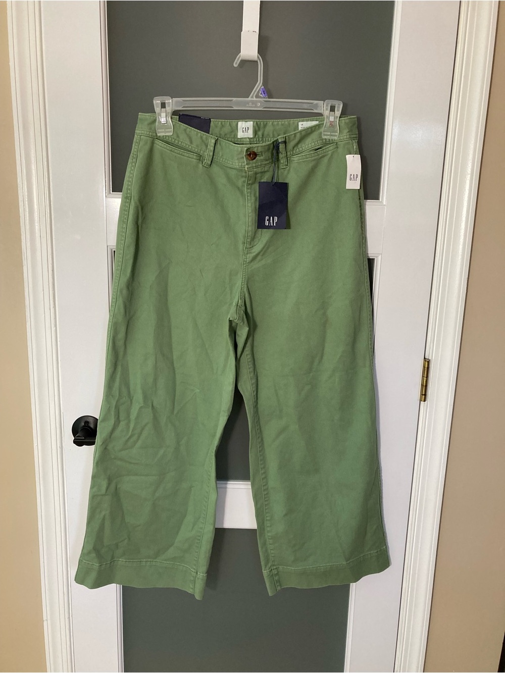 GAP High Rise Wide Leg Cropped Pants in Olive Green - NWT - 14